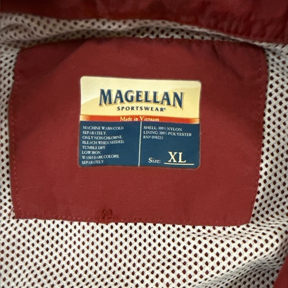 Magellan Outdoors Men’s Long Sleeve Top - Picture 9 of 9